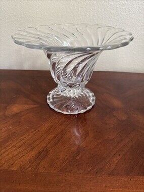 Vintage Fostoria Colony 6" Flared Vase